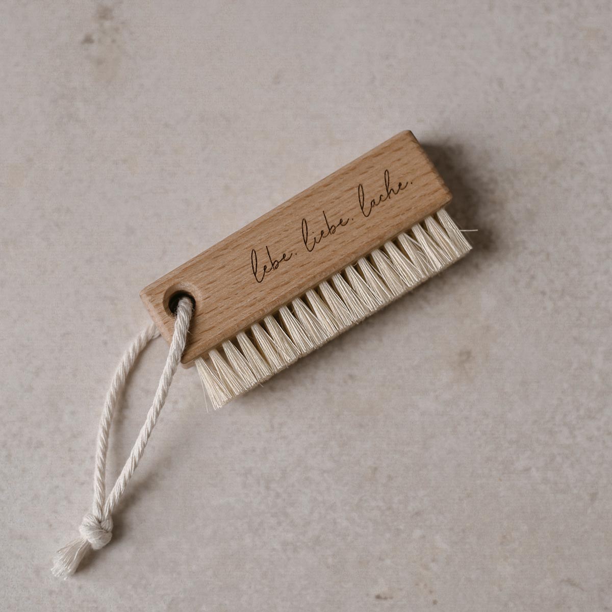 Nagelbürste Lebe Liebe Lache - athomewithpaula