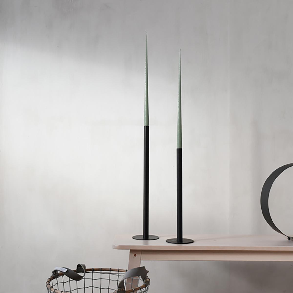 Ekeberga - Kleiner schwarzer Kerzenhalter - athomewithpaula