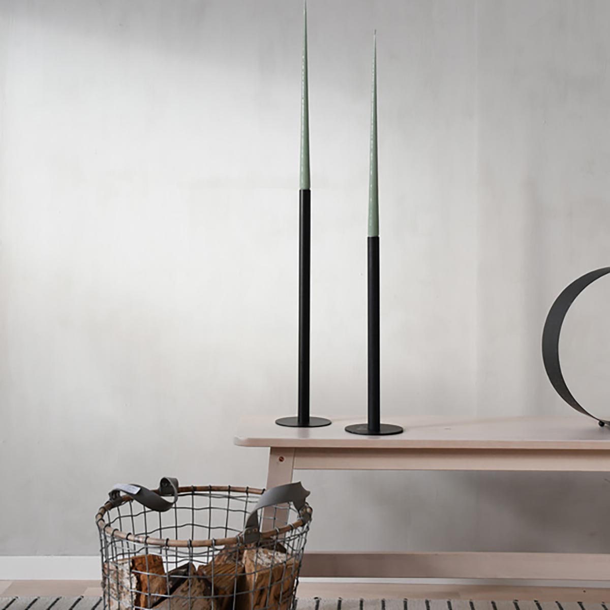 Ekeberga - Großer schwarzer Kerzenhalter - athomewithpaula