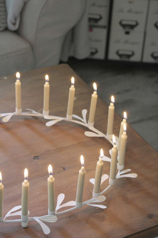 Weißer Kranz - athomewithpaula