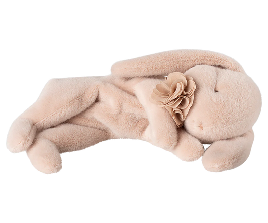 maileg Schlafender Plüsch Hase, Klein - Powder - athomewithpaula