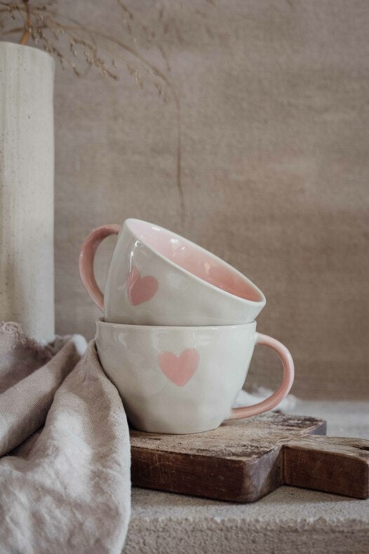 Maja's Cottage Becher "A lovely  cup of Love"
