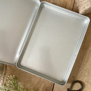 Ann & Jan Aufbewahrungsbox „Glücksmomente“ – Weißblechdose DIN A5 - athomewithpaula