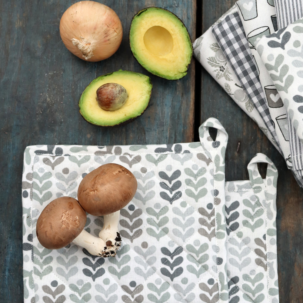 Krasilnikoff Geschirrhandtuch Flowers Grau